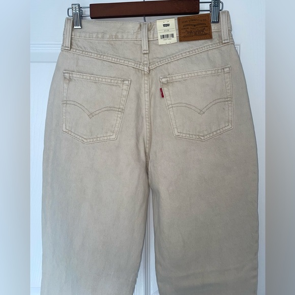 Levi’s Mom jeans (27X30) - Picture 10 of 15